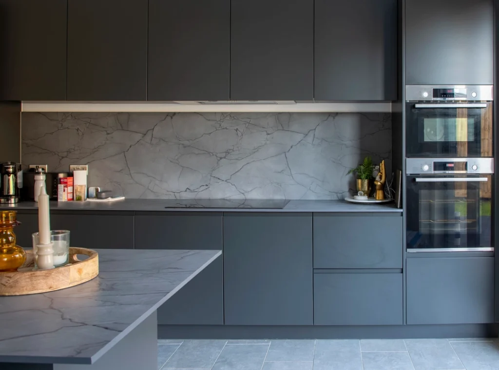 Interior Kitchen in Gunmetal Grey